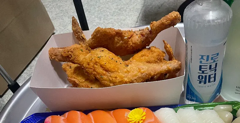 통닭 한 상 차림