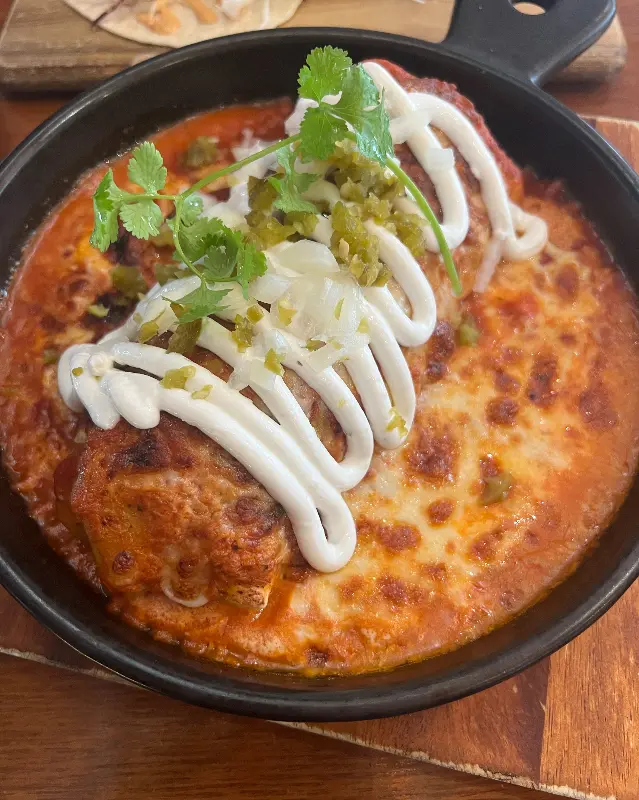 맛깔스러운 엔칠라다