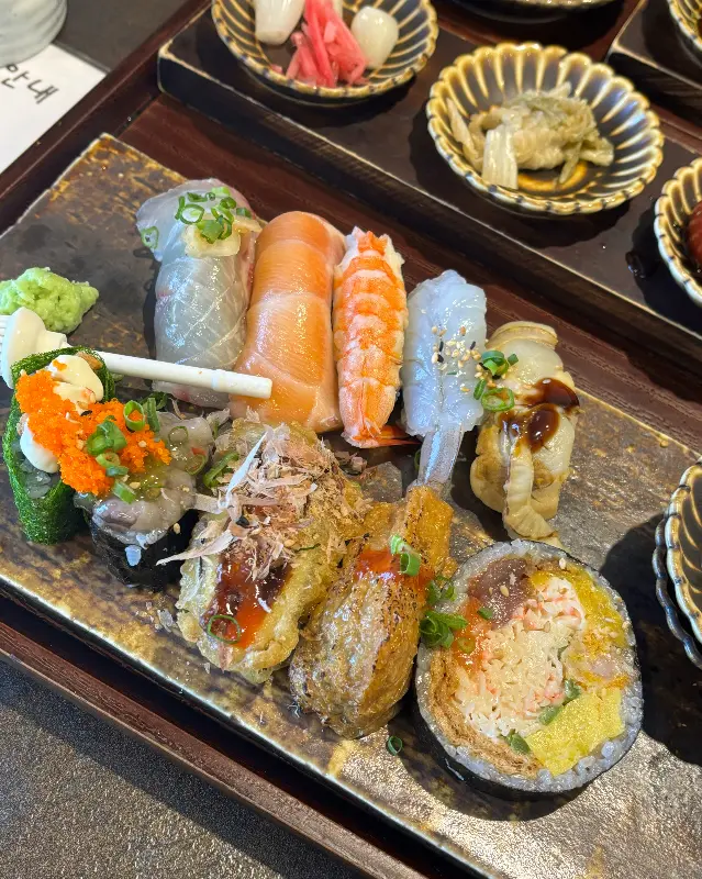 싱싱함이 눈으로 보이는 초밥