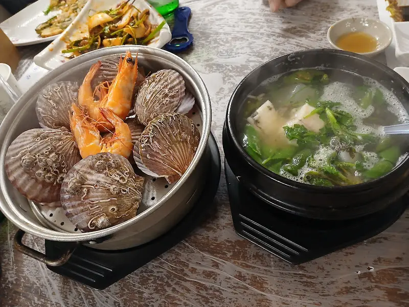 마무리는 역시 시원한 지리탕!