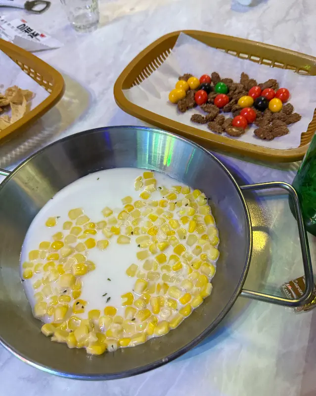 기본 안주 콘치즈