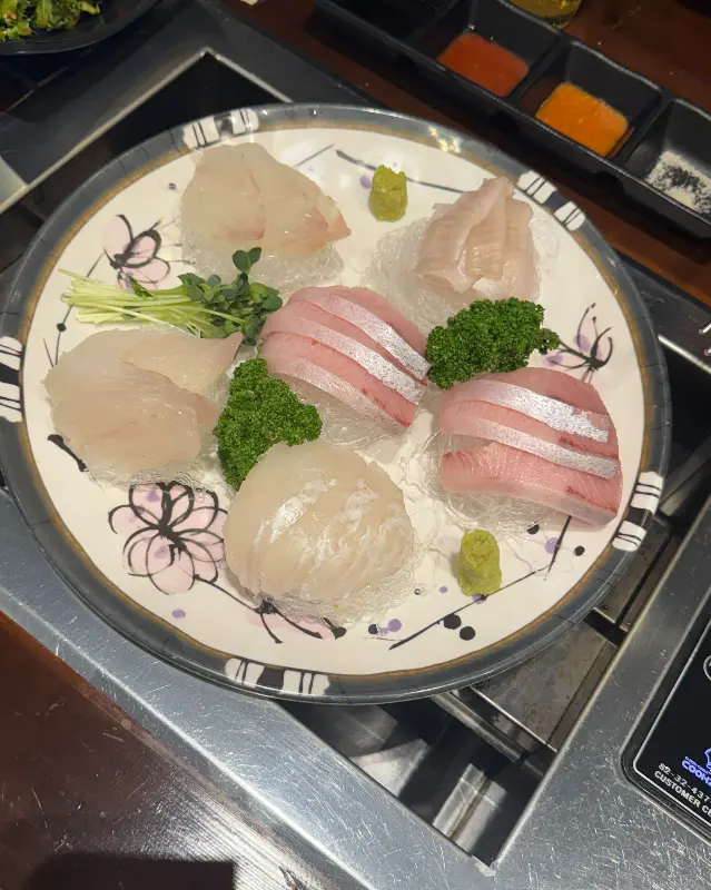 서비스로 제공되는 활어회