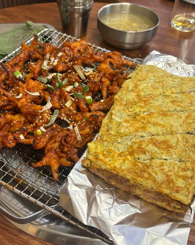 숯불닭발 한 상