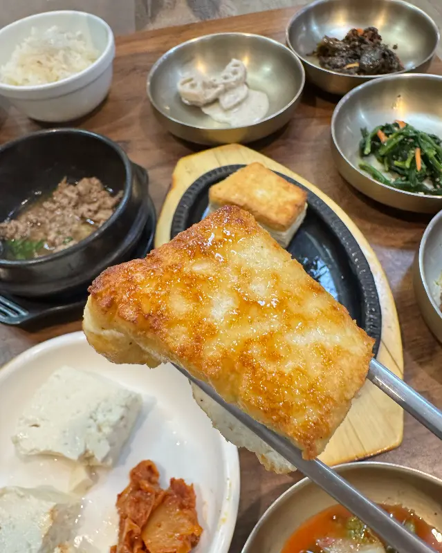 겉바속촉 두부구이