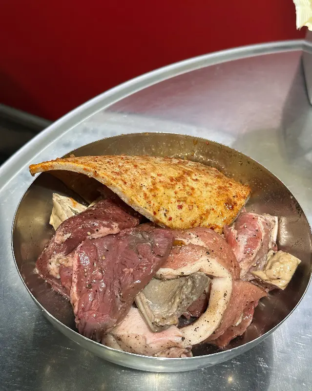 돼지 부속 모듬