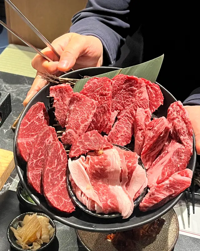 춘센의 와규 모듬