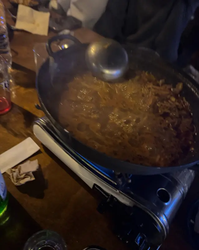 보글보글 끓는 전골