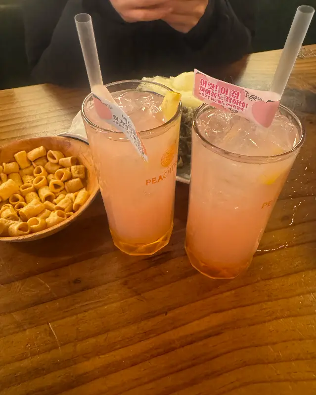 하이볼과 기본 안주