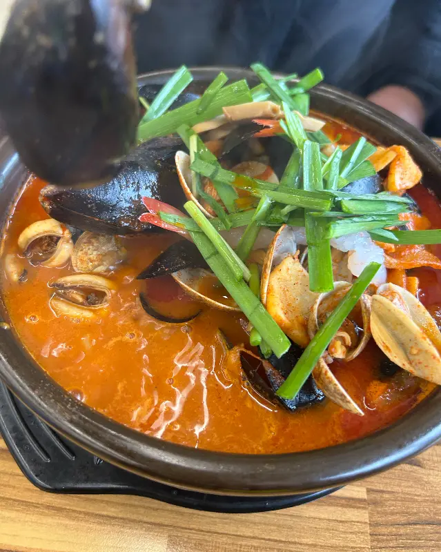 뚝배기 짬뽕 국물