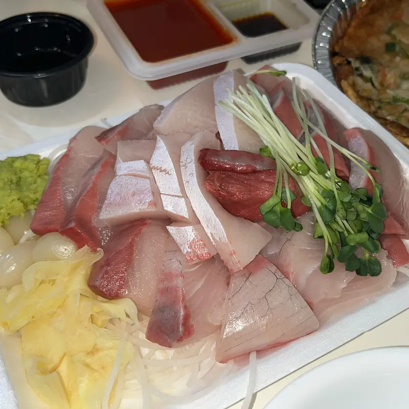 모듬회 한상차림