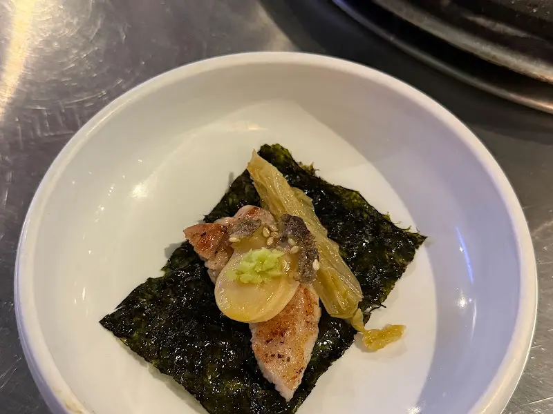 돼지고기 전복 삼합