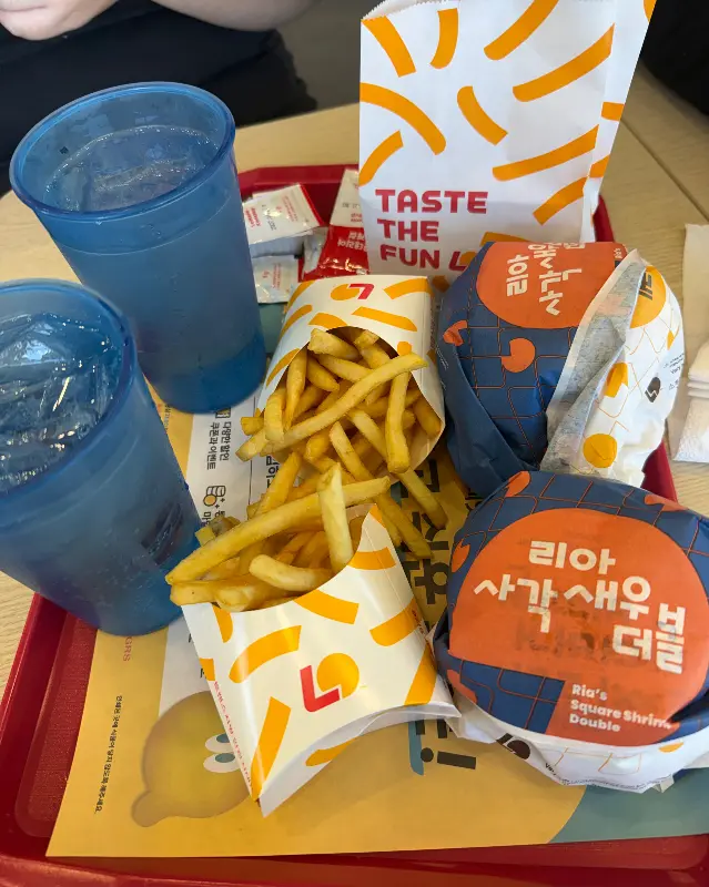 푸짐한 롯데리아 메뉴