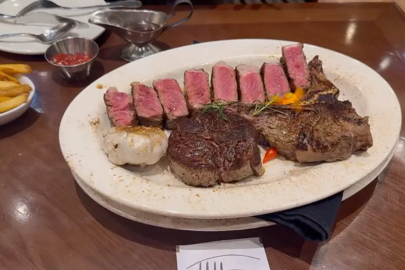 갈릭 립아이 스테이크