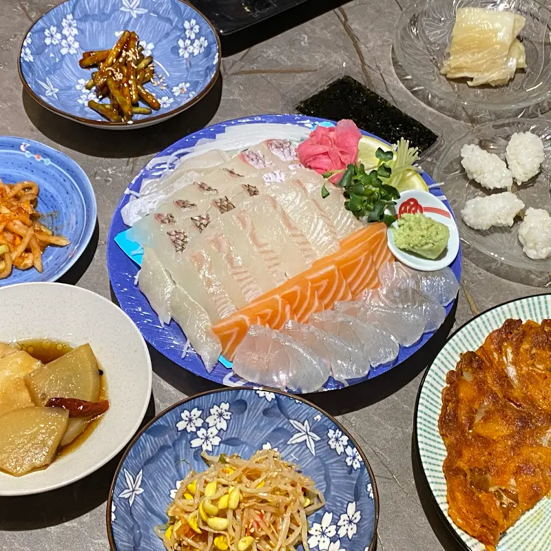 모듬 숙성회 한상차림