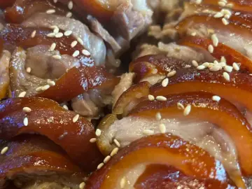 동해에서 만난 족발 천국, 천곡동 맛집 인정! 풍미가 살아있는 여행