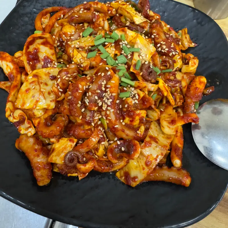 매콤달콤한 쭈꾸미볶음