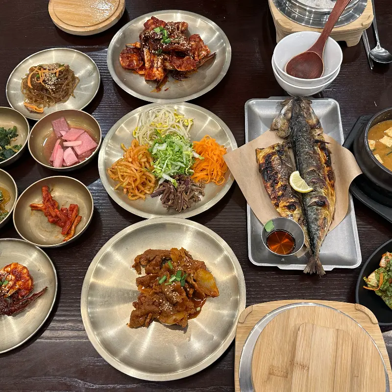 푸짐한 한상차림