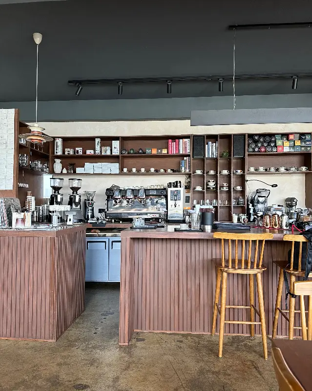 브라운핸즈 백제 내부 인테리어