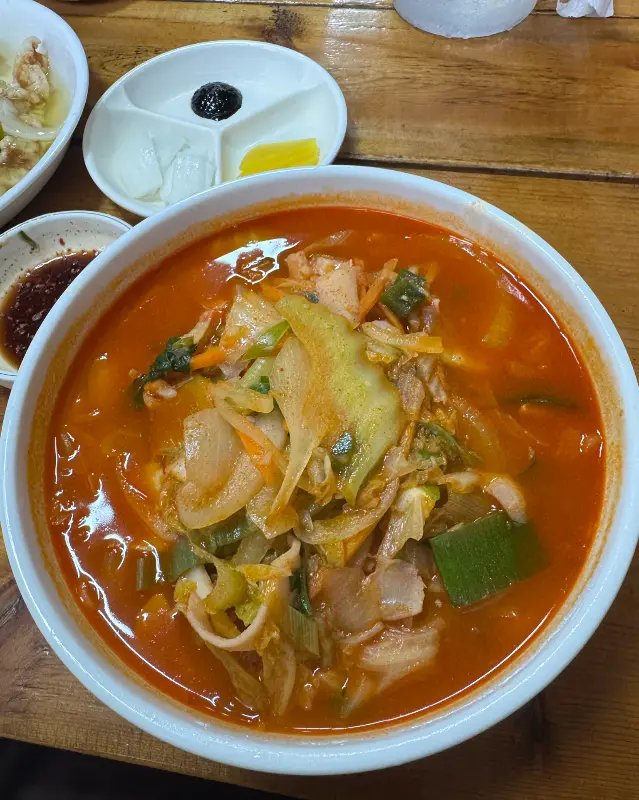 푸짐한 짬뽕