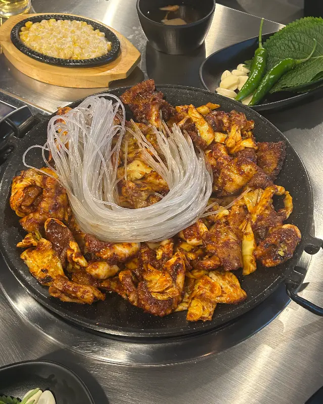 쭈꾸미와 함께 먹으면 더욱 맛있는 곁들임 메뉴들