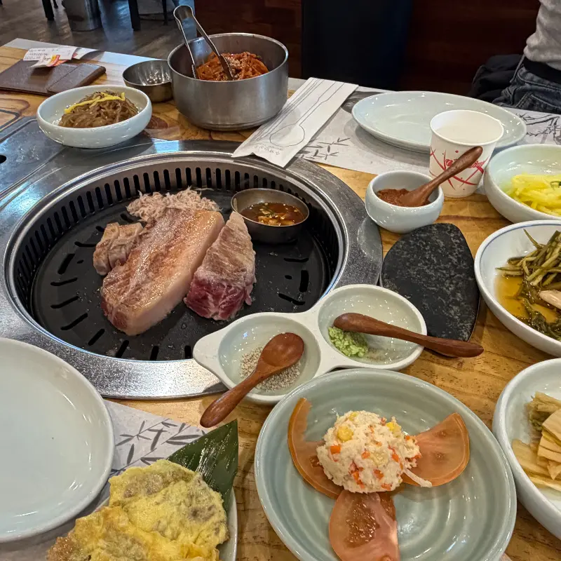 맛찬들 상차림