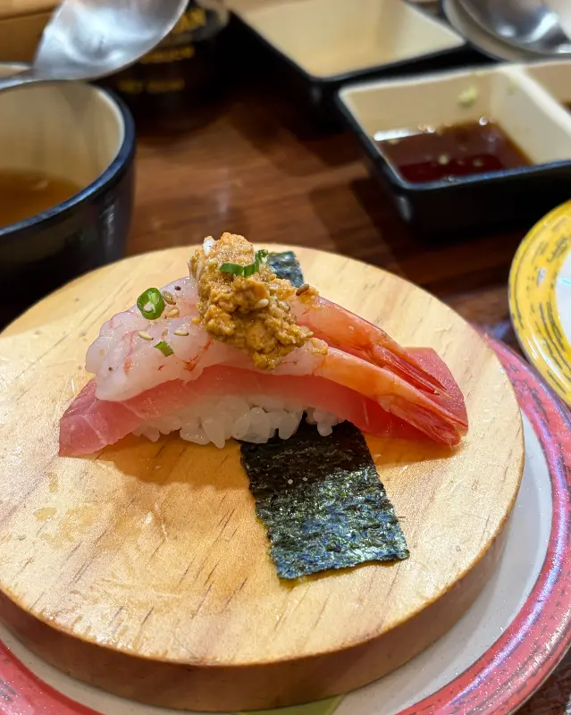 환상적인 비주얼의 새우 초밥