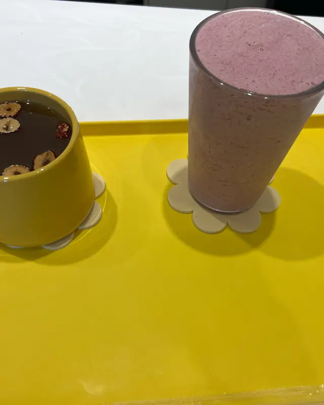 장성 사과 스무디와 미르알톡젤리소다