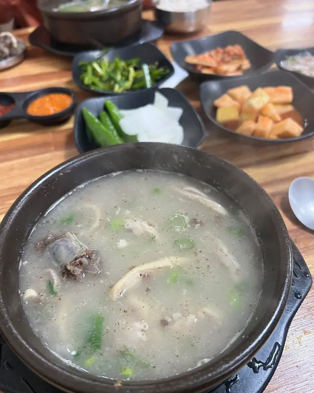 순대국과 밑반찬