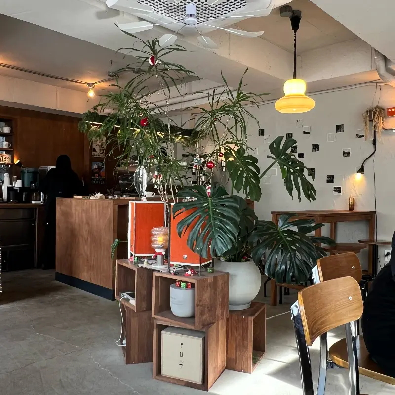 아늑하고 힙한 인테리어