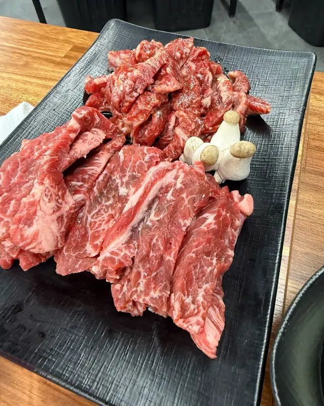 다양한 곁들임 채소