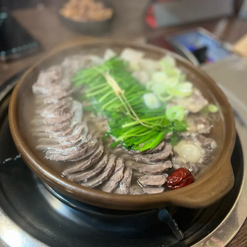 수육과 육수의 환상적인 조화