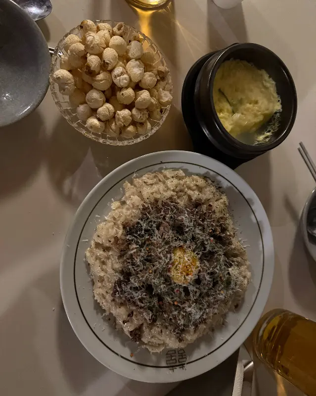 크림밥과 계란찜, 그리고 기본으로 제공되는 팝콘