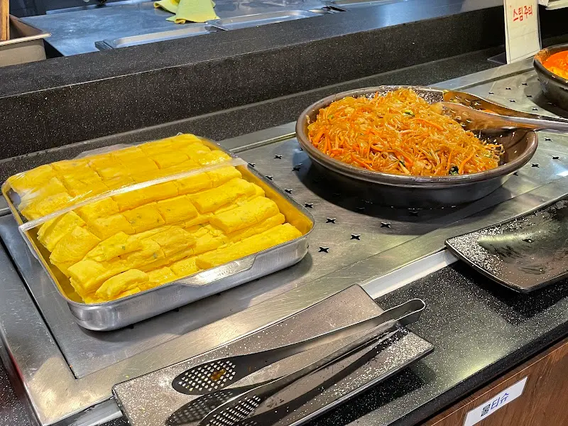 셀프바에 마련된 계란말이