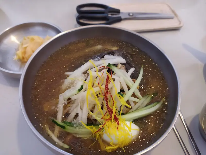 진주냉면의 육수