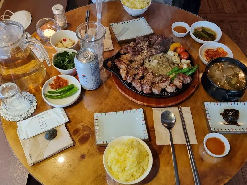 경주식당 전체 상차림