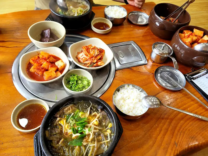 푸짐한 한 상 차림