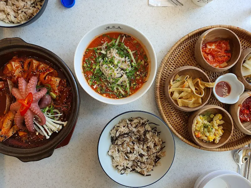 푸짐한 한 상 차림