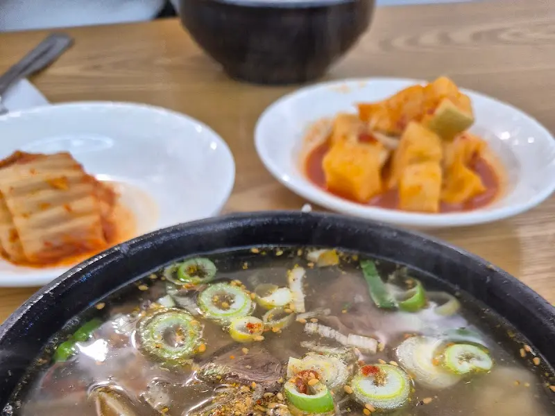 곰탕과 김치, 깍두기