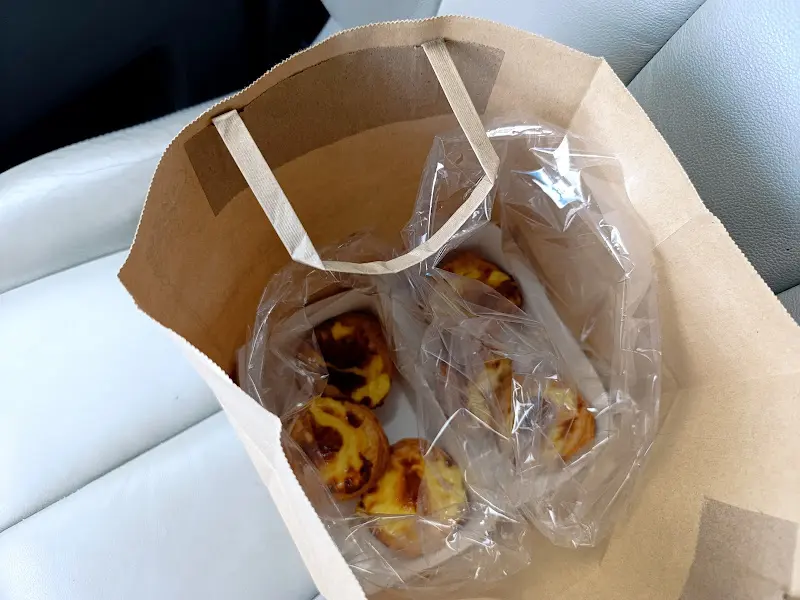 에그타르트가 담긴 종이봉투