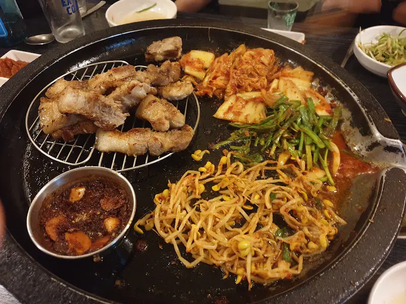 푸짐한 한 상 차림