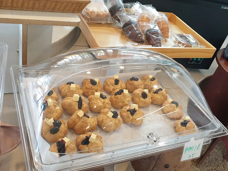 베이커리 진열대