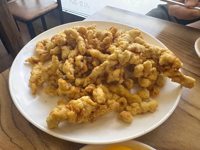 바삭하게 튀겨진 탕수육