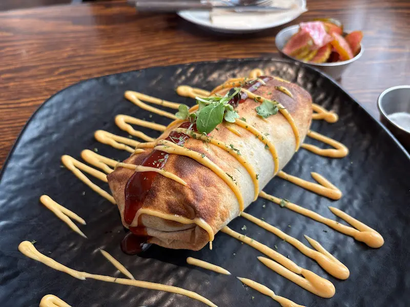 독특한 비주얼의 베이크드 리조또