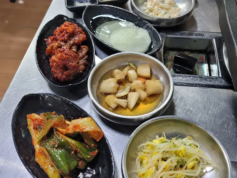 다채로운 밑반찬