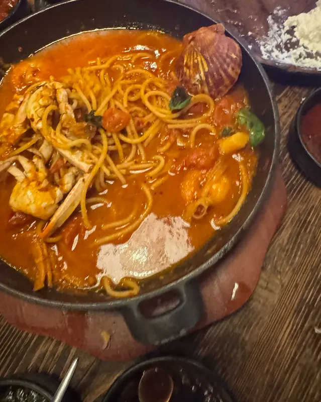 해산물 토마토 스튜