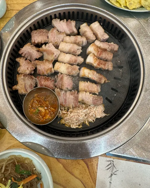 맛찬들 불판