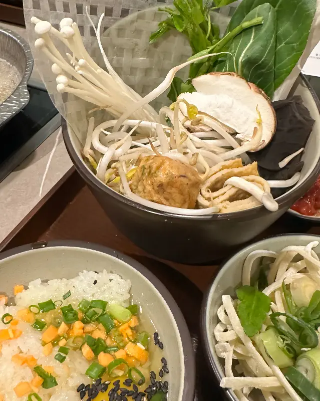 샤브샤브 재료 디테일 샷