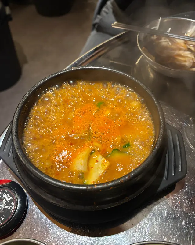 보글보글 끓는 산골 된장찌개