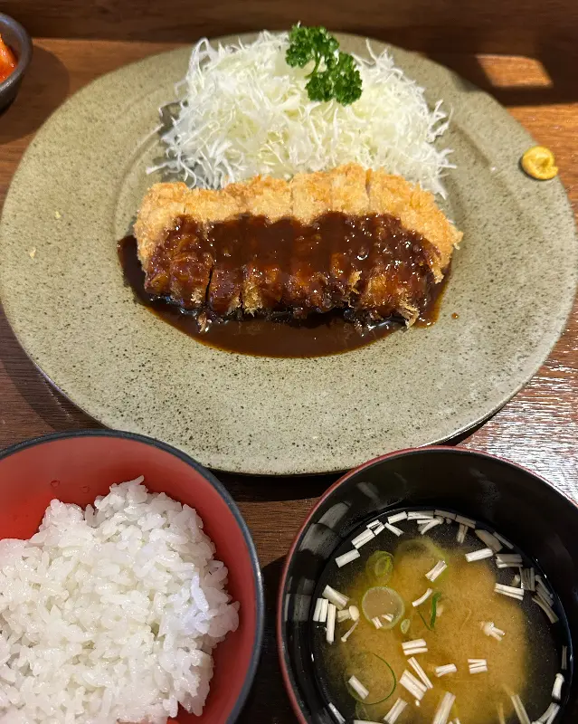 윤기가 흐르는 상등심카츠