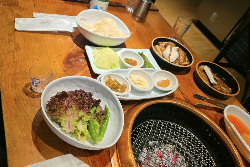 다양한 곁들임 찬